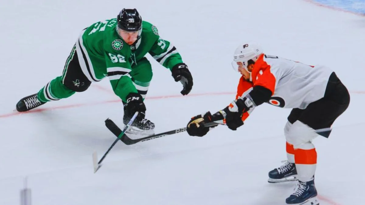 image showing Thomas Harley Comeback After injury for Stars’ matchup with Golden Knights